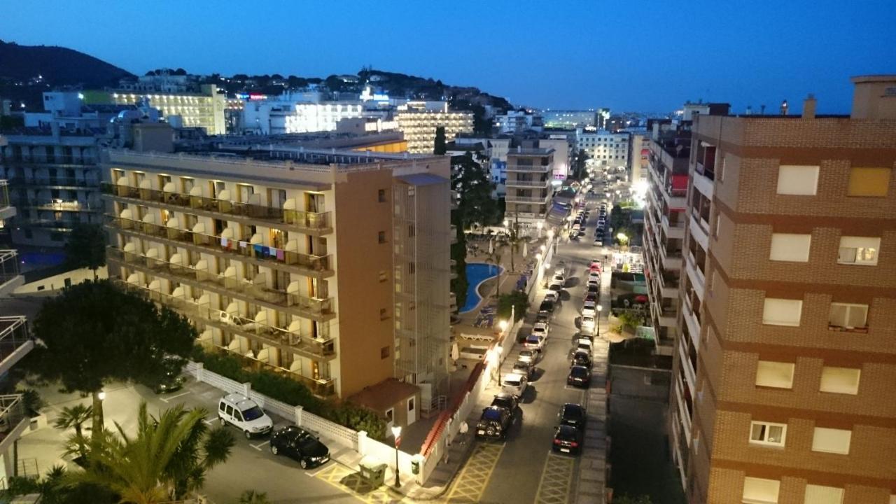 Hotel Bon Repòs Calella Exterior foto