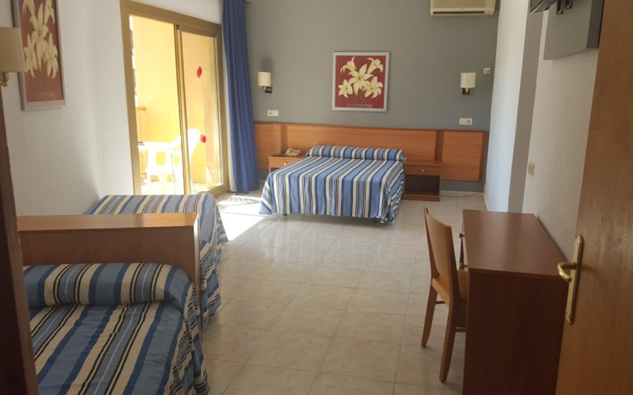 Hotel Bon Repòs Calella Exterior foto