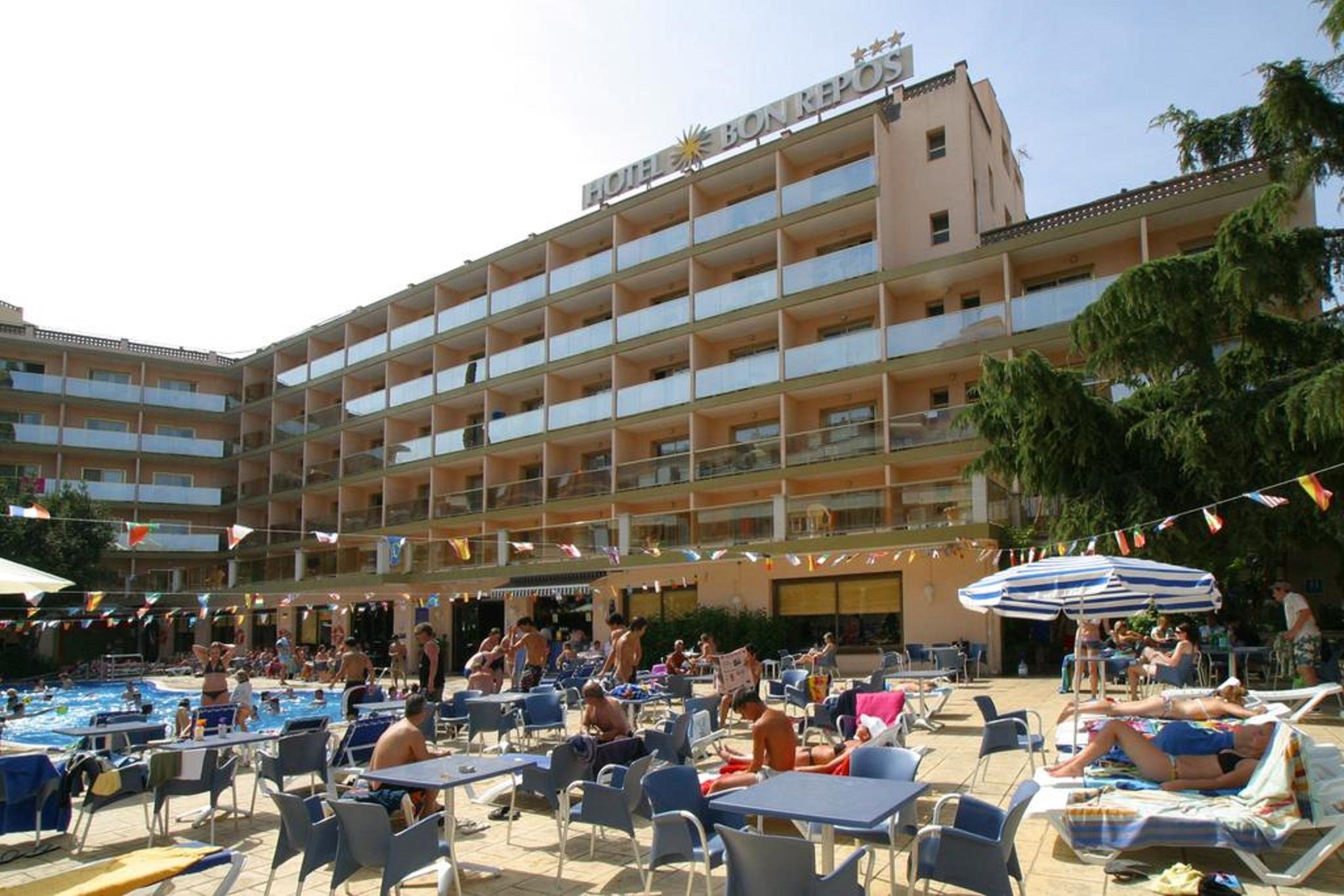 Hotel Bon Repòs Calella Exterior foto